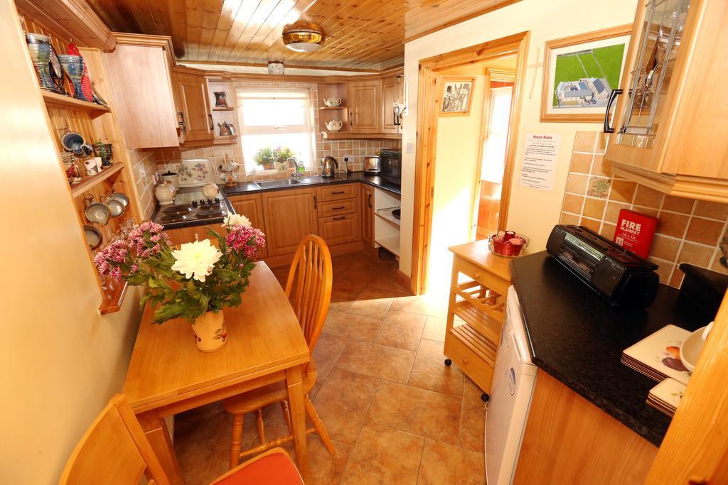 Beezies Self Catering Cottages Grange  Exterior foto