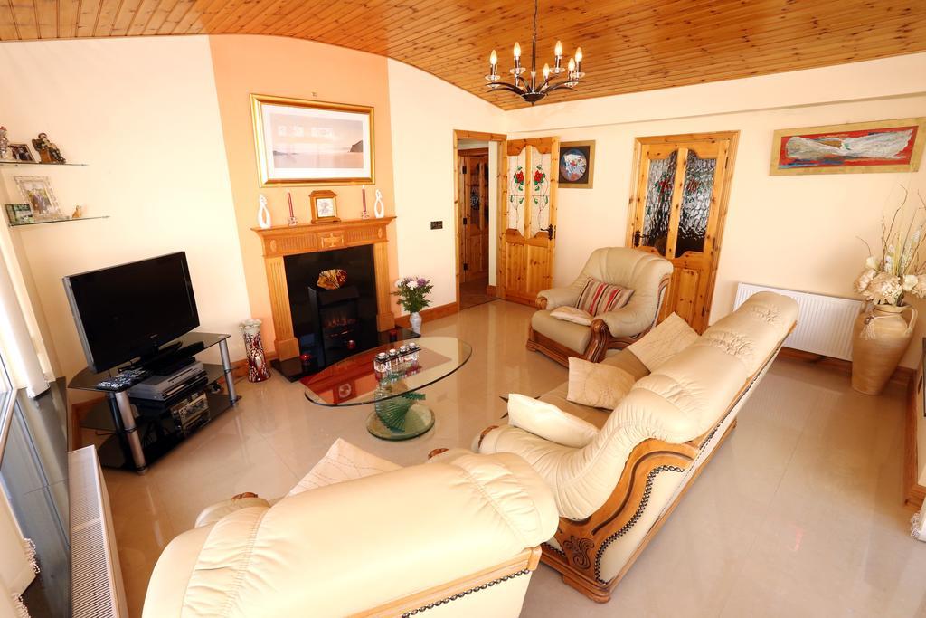 Beezies Self Catering Cottages Grange  Exterior foto